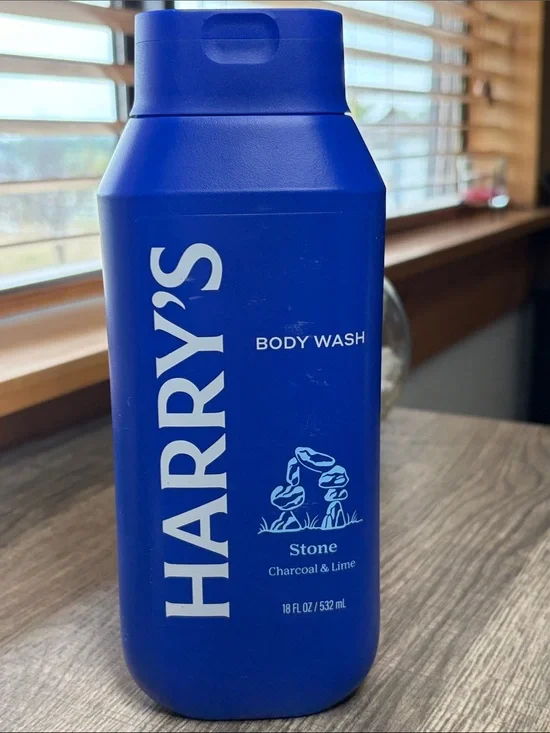 🪻5 for $35🪻 Harry’s Stone Charcoal & Lime Body Wash