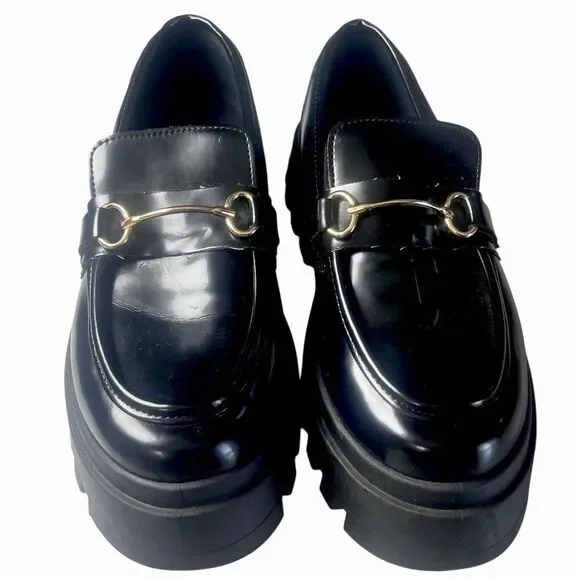 ASOS Design Black Loafers with Gold Accent Sz 9