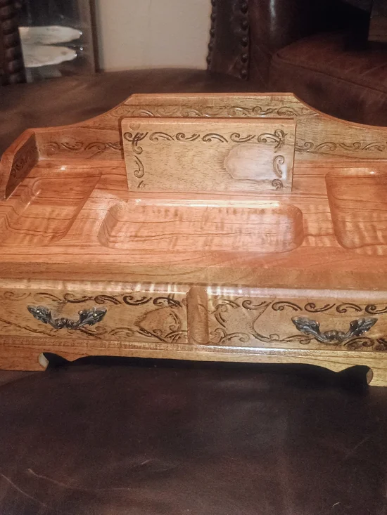Vintage Wooden Gentlemens Dresser Mid To Late 20 th Century