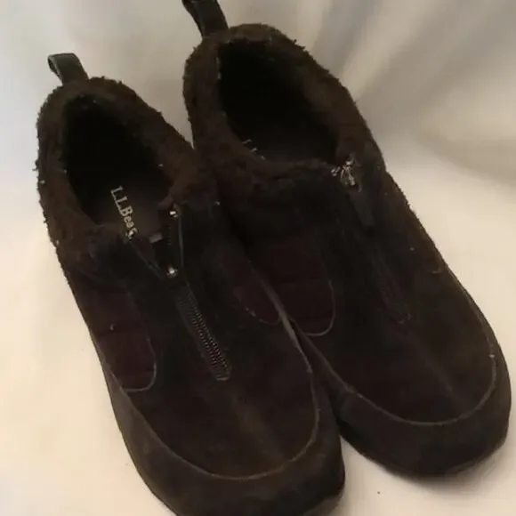 L.L. Bean Women's Size 9 Black Suede Slip-On Loafers. Athleisure ,Comfy,
