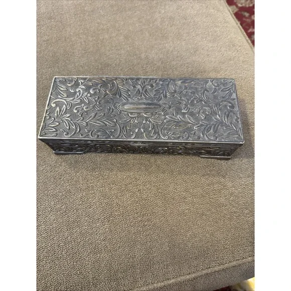 Vintage Godinger Victorian style Silver Plated jewelry box 9