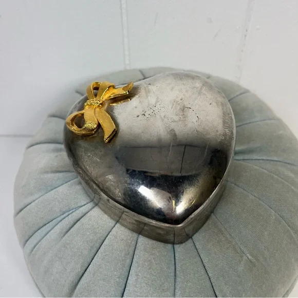 Vintage Silver/Gold Velvet Lined Heart-Shaped Trinket Box Jewelry Box Bow Detail