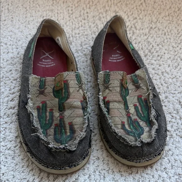 Twisted X Cactus Print‎ Slip-On Shoes