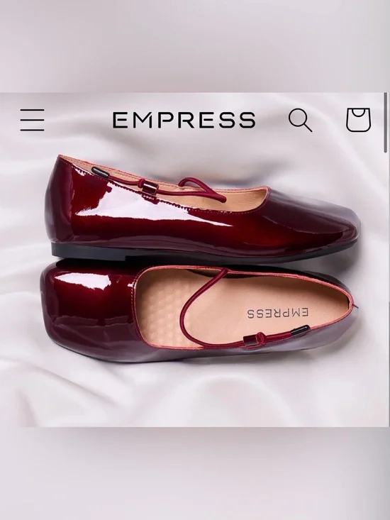 Empress ballet flats
