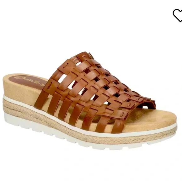 New Bella Vita Oaklyn Wedge sandals‎ 8.5 WW
