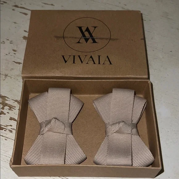 Vivaia bows for Mary Jane shoes
