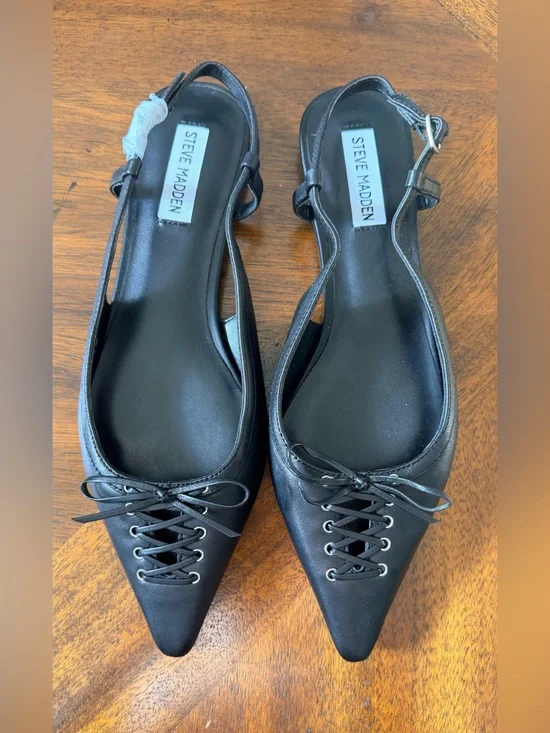 NWOT. Steve Madden Reyanne Black Leather Slingback Flats – 9.5M