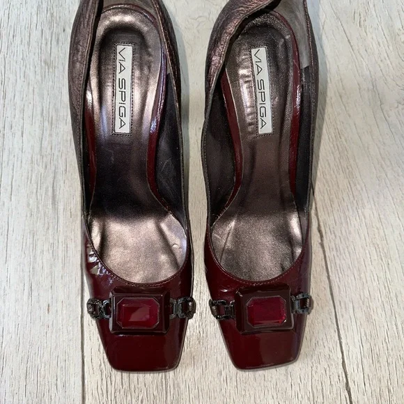 Via Spiga Red Heels Elegant Design