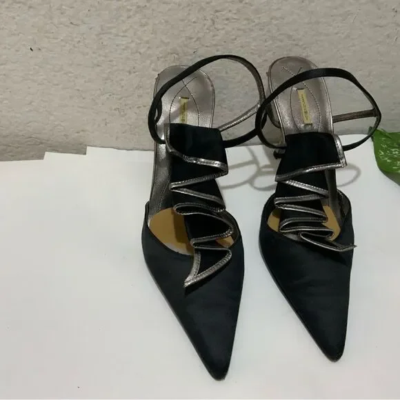 Maxx Studio Shoe heels black sliver size 8.5M