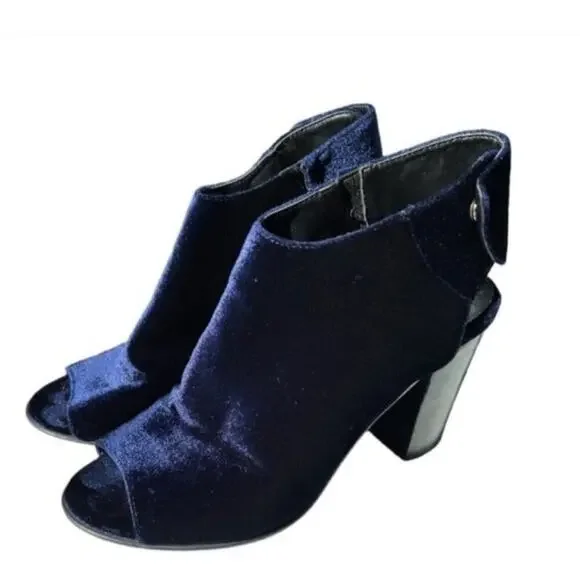 Steve Madden Royal Blue Velvet Heels Pumps Open Toe Size 7.5‎