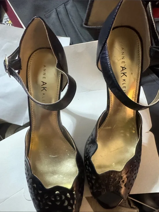 Anne Klein Black Leather Scalloped Peep-Toe Ankle-Strap Heels