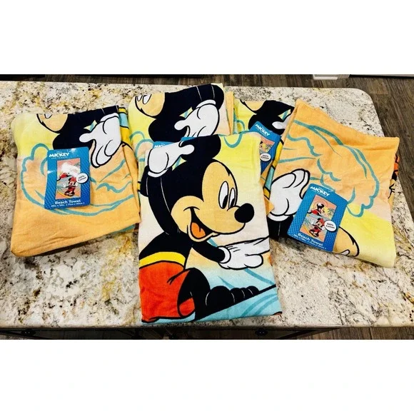 New Mickey & Friends‎ Minnie Beach Towel Set Of 4