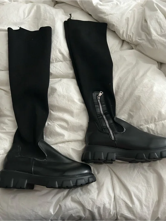 Women's Black Knee-High Lug-Sole Boots