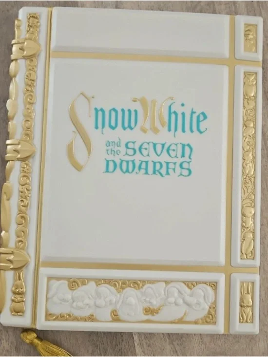 Disney Snow White and the Seven Dwarfs Lined Journal White/Gold With Tassel