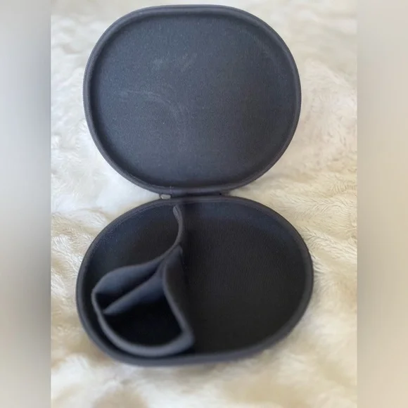 Sony Black Zippered Pouch