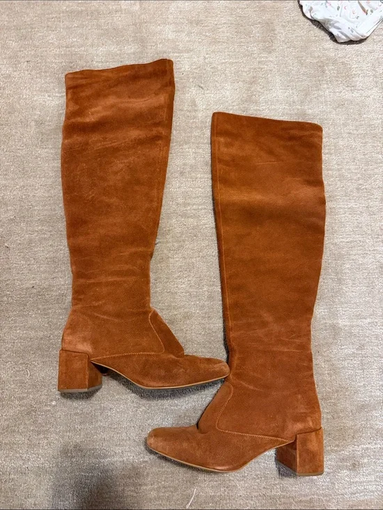 Matisse Reginald Women’s Tall Suede Boots in Chestnut Brown