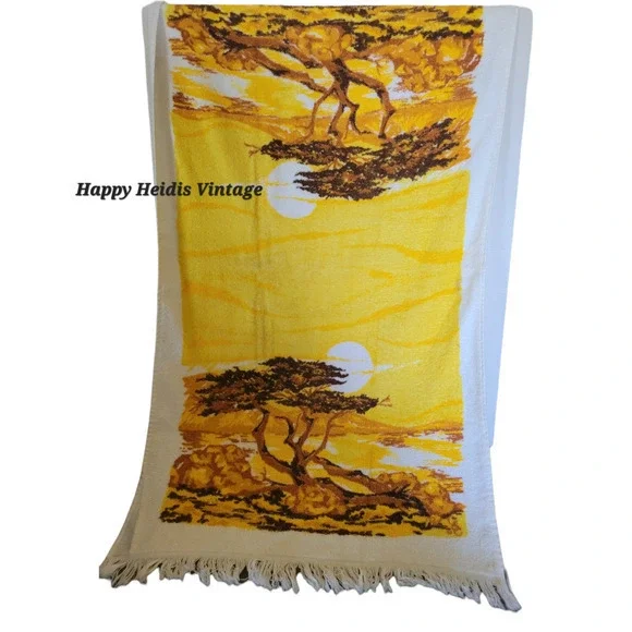 Vintage 70s Orange Brown Fringed Desert Tree‎ Sunset Scene Beach Towel
