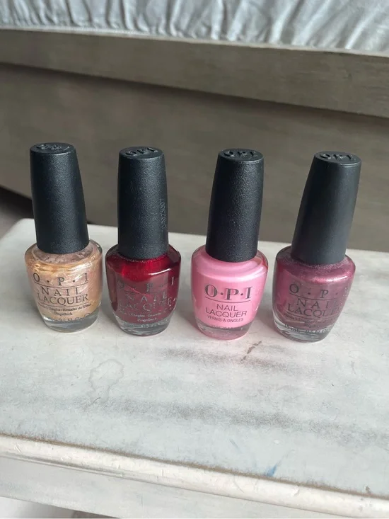 [BUNDLE] OPI Nail Lacquer Collection