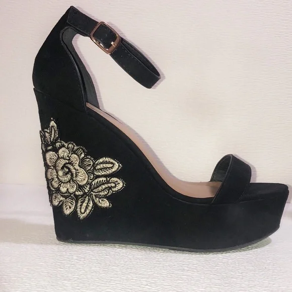 Bamboo black‎ women’s shoes Sz 9