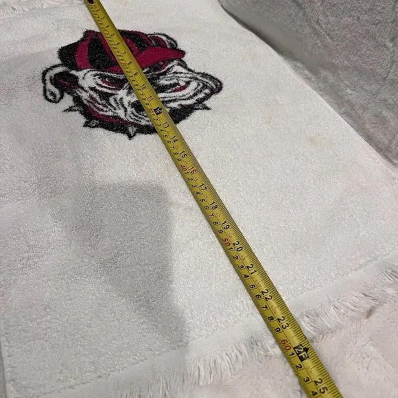 Vintage Georgia Bulldog 24