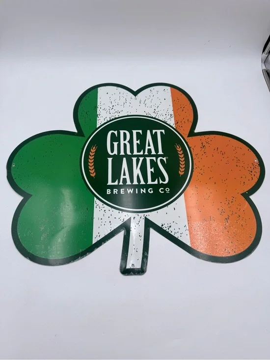 GREAT LAKES BREWING CO CLEVELAND OHIO USA Irish Ale Shamrock Metal Sign 23.5
