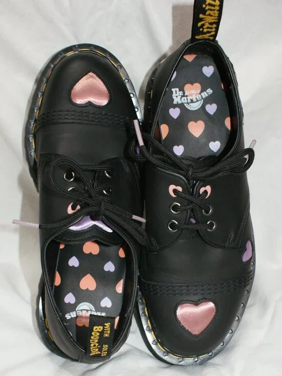 Dr. Martens 1461 Heart Platform Derby Hearts Quad Oxford Women’s size 8 - NWOB