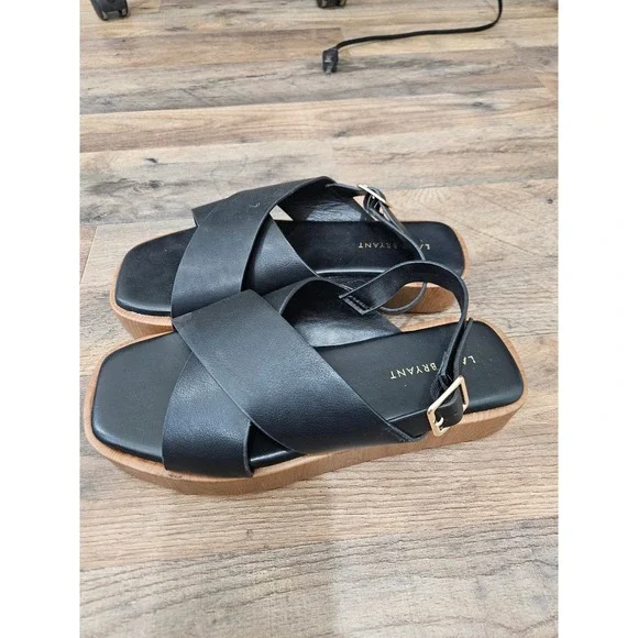 Lane Bryant Black Crisscross Slingback Platform Sandals 8W Wood Grain Sole BNWT‎