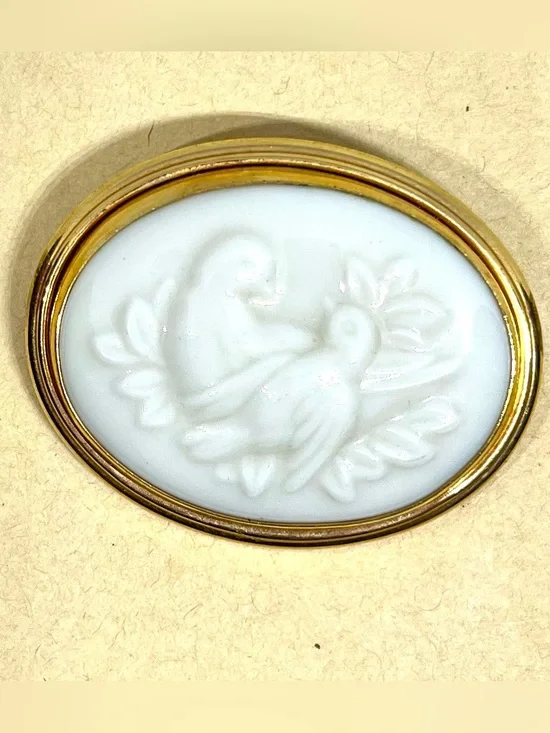 Lenox Porcelain Dove Design Brooch