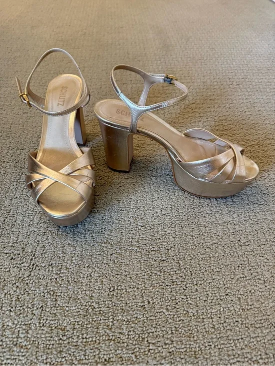 SCHUTZ Gold Platform Sandals with Ankle Strap
