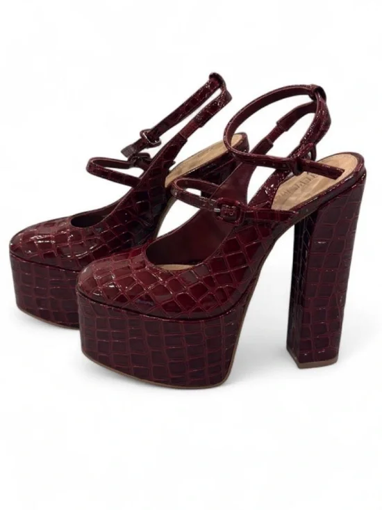 Steve Madden Scotlyn Burgundy Croc-Embossed Platform Heels