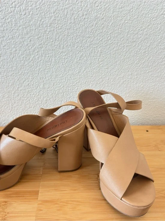 Chunky Tan Platform Heeled Sandals - Women