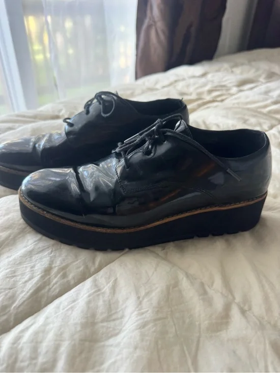Eileen Fisher Black Patent Leather Platform Oxford Shoes Women’s Size 8