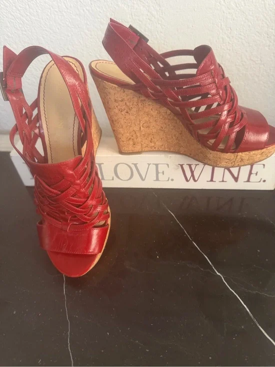 Enzo Angiolini 