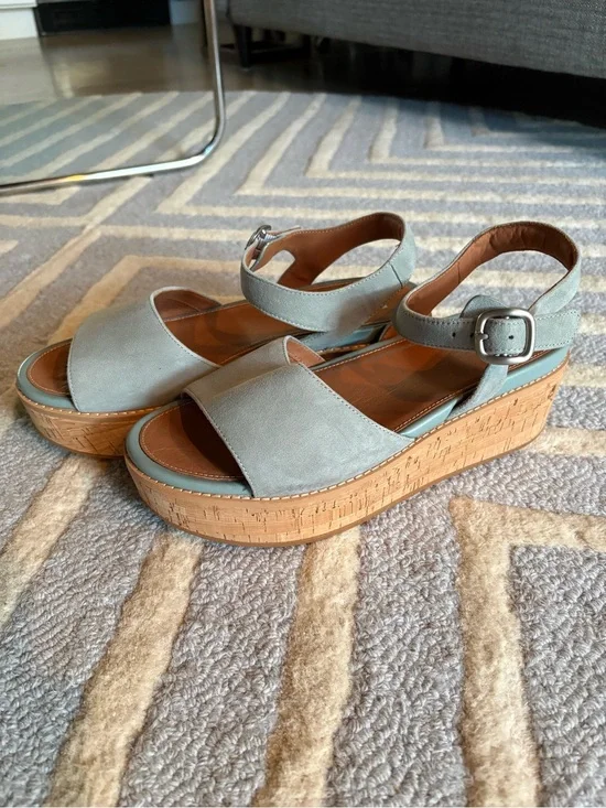 Fitflop Eloise Sandals blue suede size 11 platform cork ankle strap
