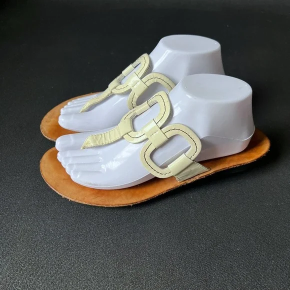 Paul Green White Patent Leather Link Thong Sandals UK 6.5 US 8.5 Flat Boho