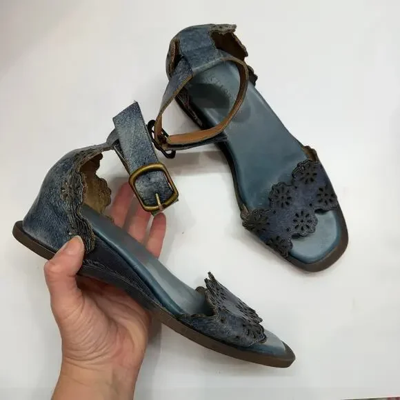 L'artiste by Spring Step Blue Leather Wedge Sandal 38 / 7.5-8 Ankle Strap