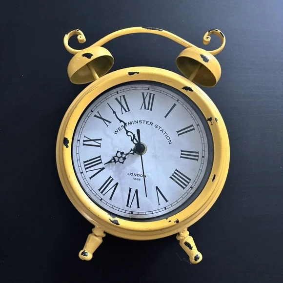 Shabby Chic Westminster Station Yellow‎ Metal Clock