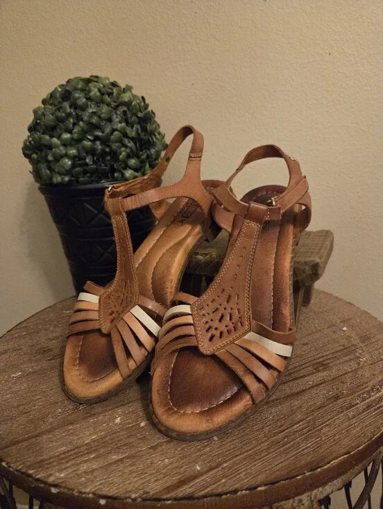 PIKOLINOS Brandy Algar Brown Tan Die-Cut Leather‎ Strappy Sandals SZ 38
