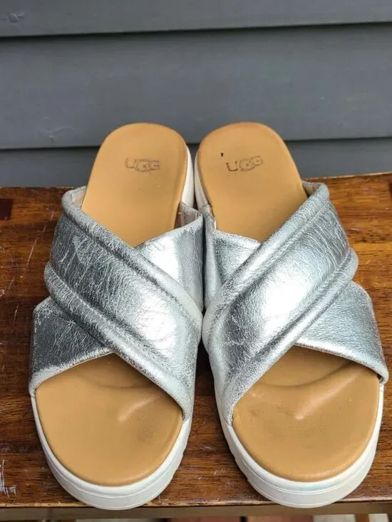 UGG Silver Metallic Zayne Sandals size 8