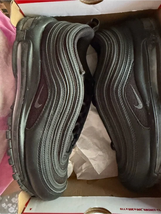 Nike women’s Air Max 97 in Black