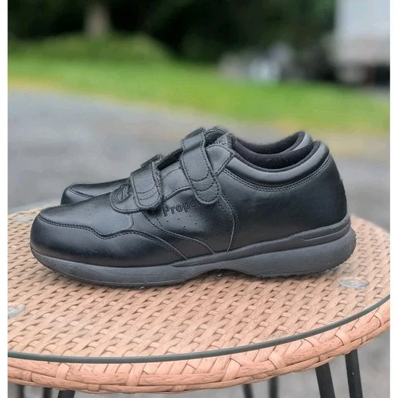 Comfort Walking Black Leather Strap Shoes Propet Women's 10 X 3E Extra Wide