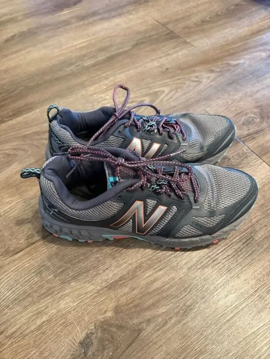 New Balance 412 V3 Women’s Trail Running Shoes Gray Size 9.5