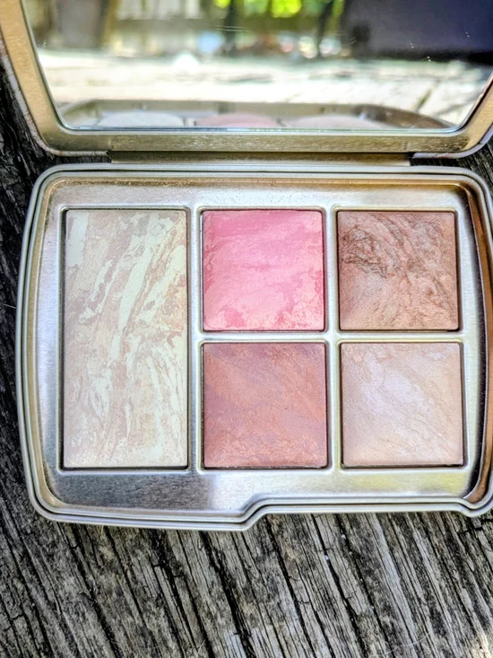 Hourglass Ambient Lighting Universe