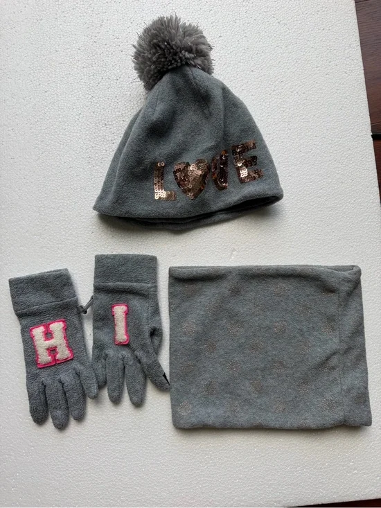 GAP Grey Kids Pom-Pom Hat, Gloves & Neck Warmer Set with Sequin 'LOVE'