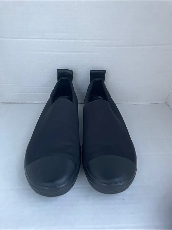 Ecco Black Slip-On Women's Sneakers