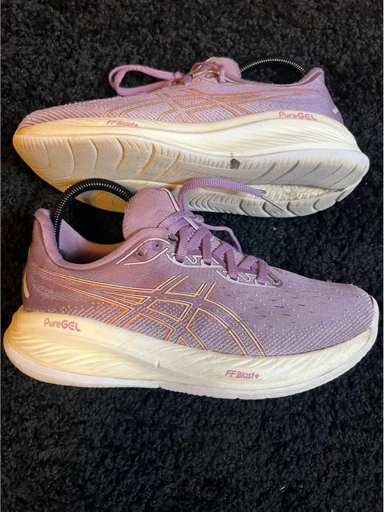 Asics Gel-Cumulus Purple Cream