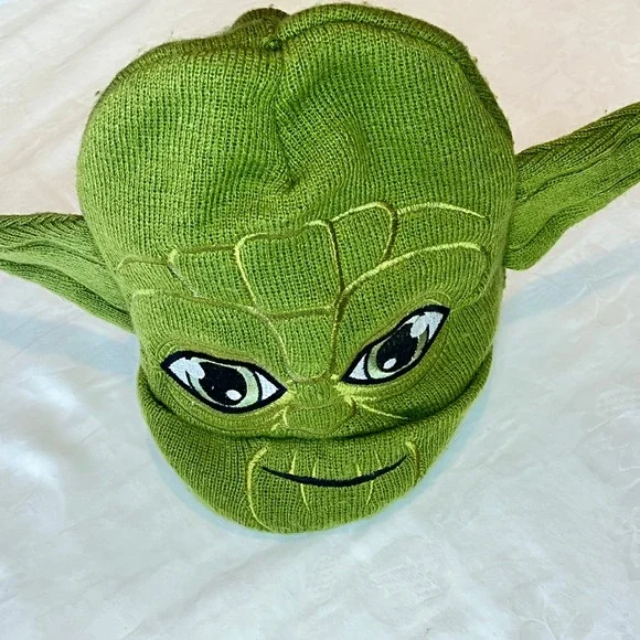 Star Wars Yoda‎ Beanie Hat Knit Green Embroidered Eyes Ears One Size Fits All