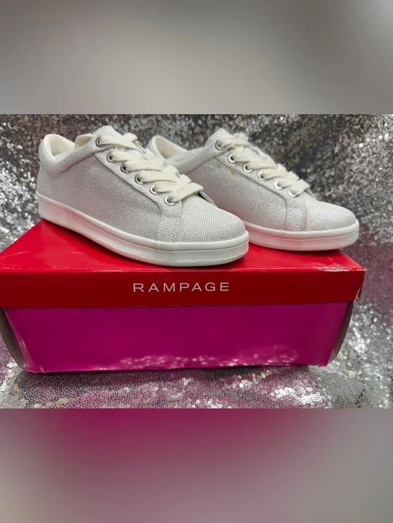 Rampage Women's Silver-White Sparkle Sneakers, size 6