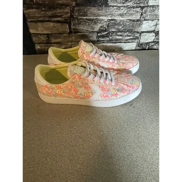 Converse Breakpoint Ox Womens 5.5‎ Floral Low Top Sneakers Pink Yellow 555953C