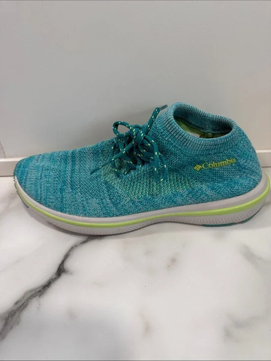 Columbia Women's Chimera Lace sneakers Size 5